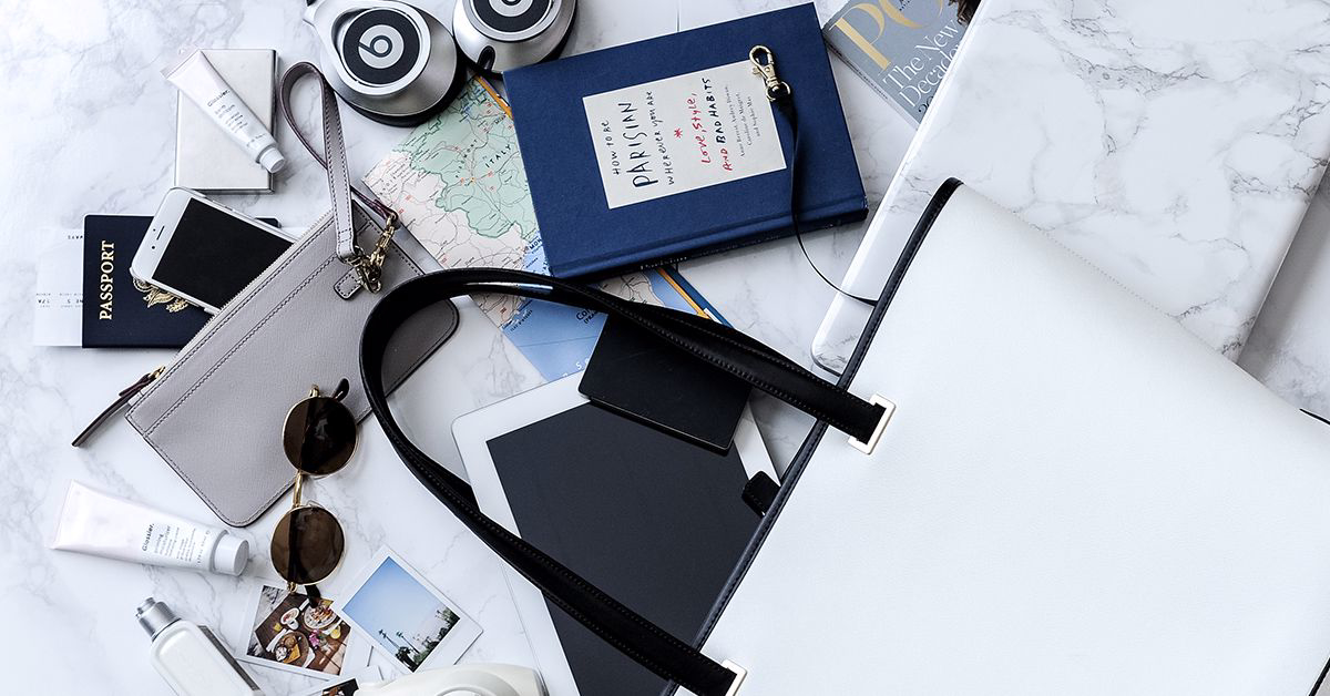 Experience: Your Celebrity Travel Outfits - What To Wear When Travelling