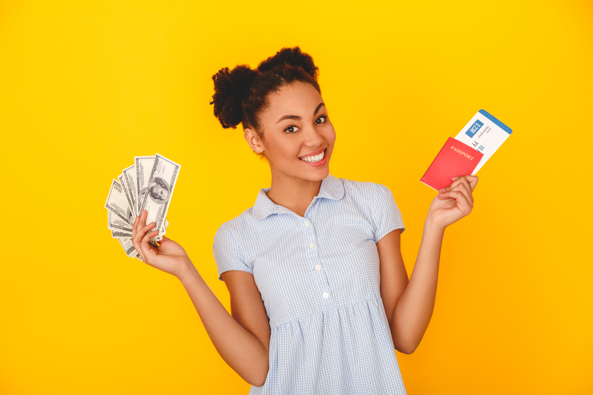 Managing your money while you travel